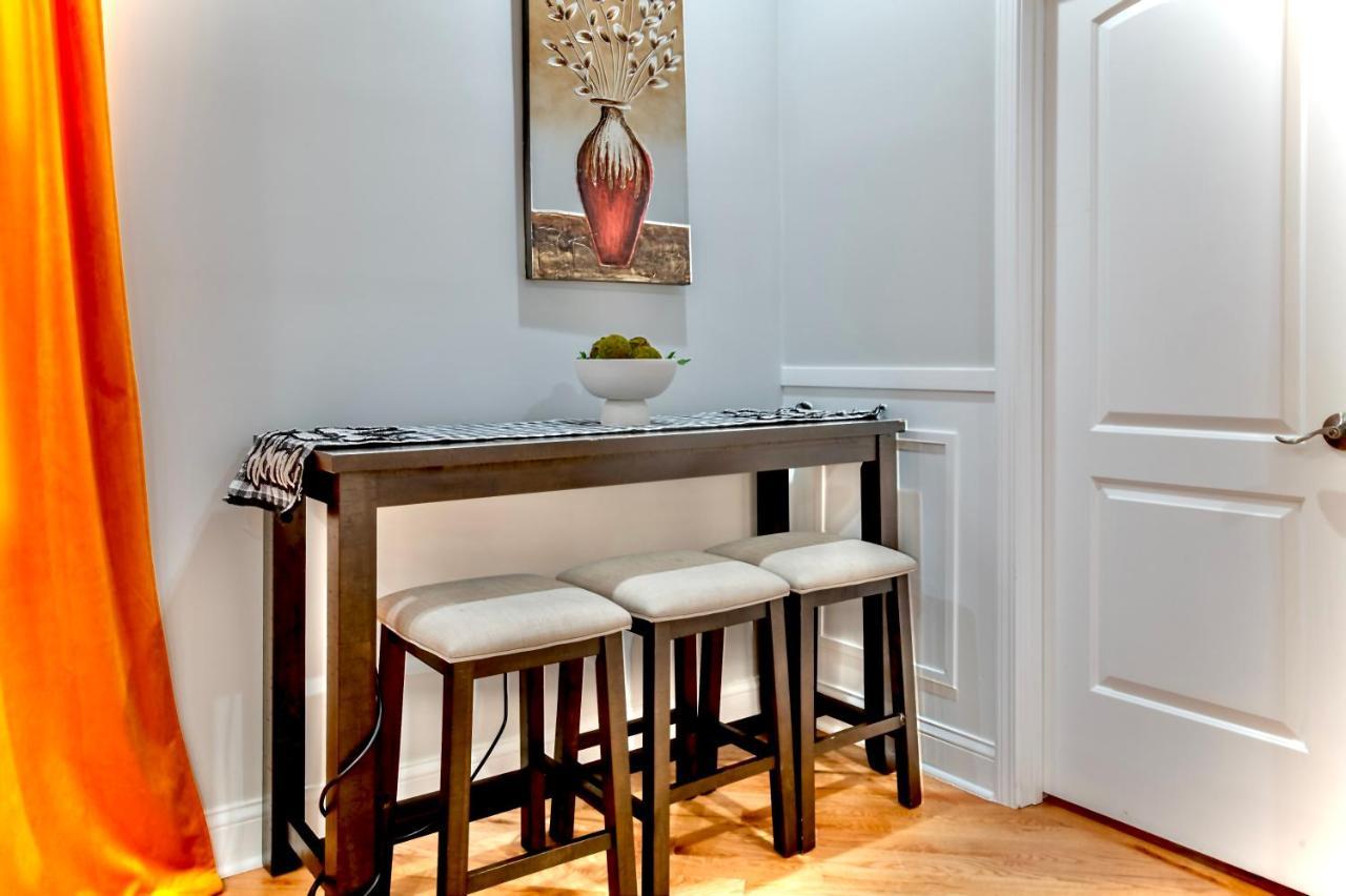 Lux Apt In Bronzeville, Min From Downtown-Rsv Now! شيكاغو المظهر الخارجي الصورة