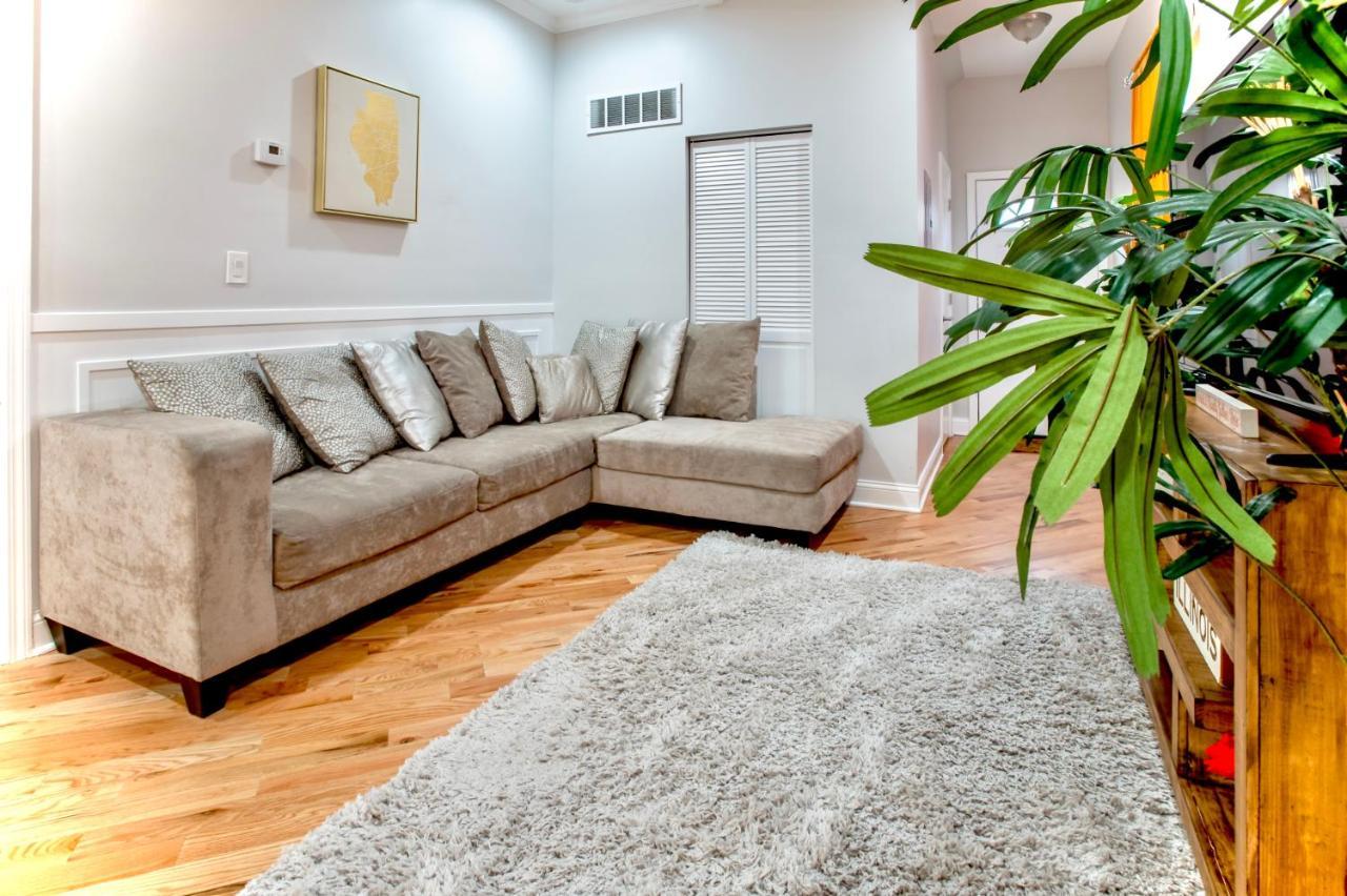 Lux Apt In Bronzeville, Min From Downtown-Rsv Now! شيكاغو المظهر الخارجي الصورة
